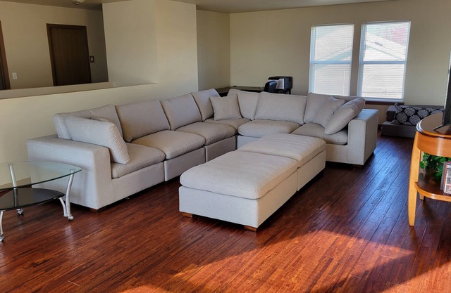 *Business Friendly Newer Home!*