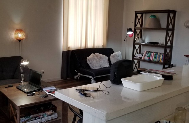 Buto's Place for Joyful vocation for couples or friends