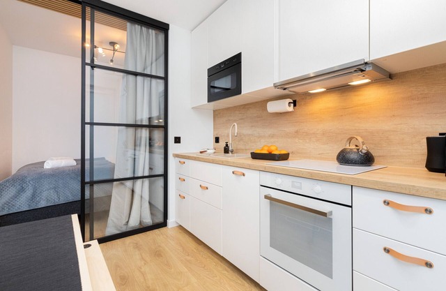 Butterfly Apartment by Renters