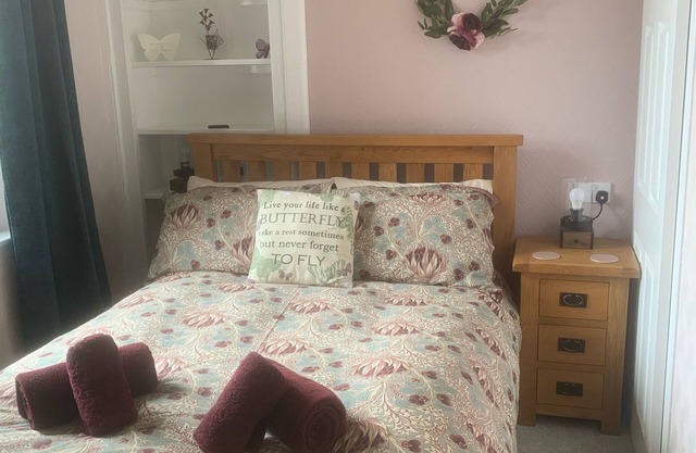 Butterfly Apartment with Parking