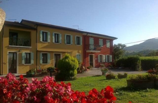 By: An hour from VENICE, in the park of the Colli Euganei - Tourist Locations