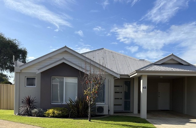 By the Beach - Cape View Resort Busselton