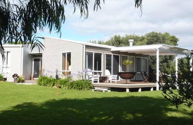 By The Sea @ Aireys Inlet - Great location