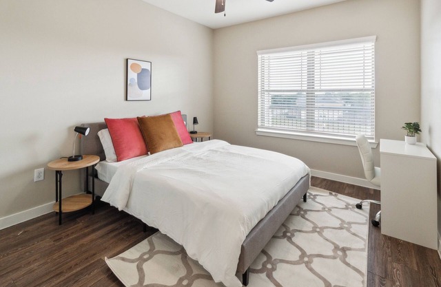 C Creek 8302 I New Construction 2Bd Apt I Gated