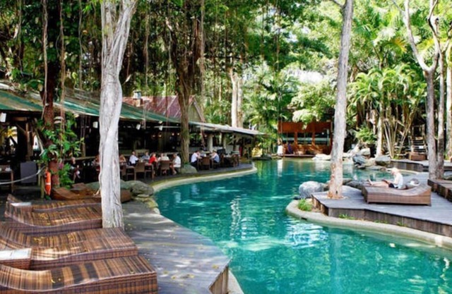 C215 Ramada Resort Deluxe King - Free Wifi