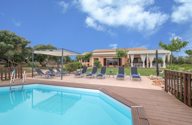 CA'N PUNXET BEAUTIFUL FINCA WITH PRIVATE POOL 6 PEOPLE