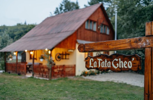 Cabana La Tata Gheo