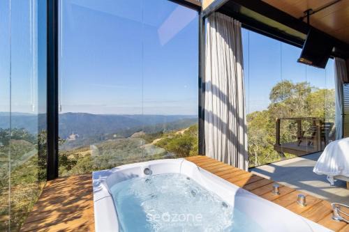 Cabana romântica com vista na serra VST037