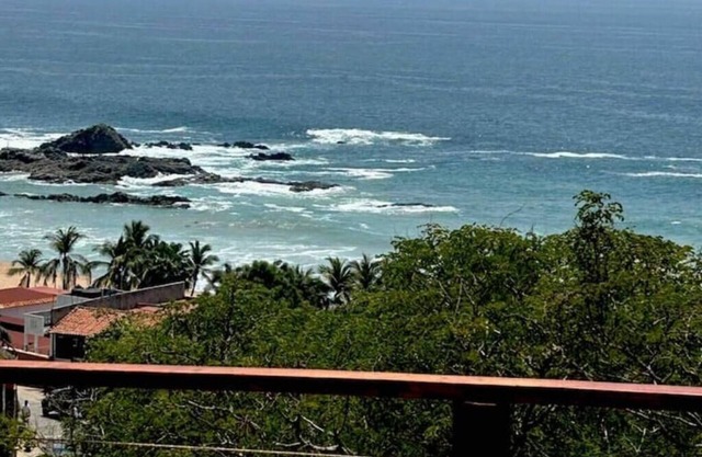 Cabanas Alegria - Ocean View Master Suites