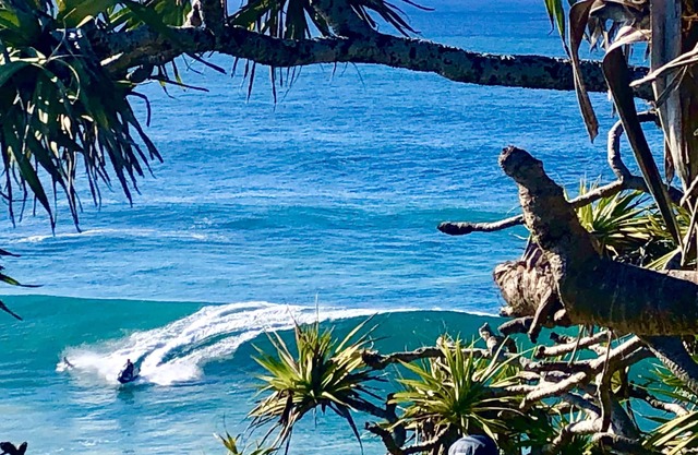 CABARITA BEACH - XL 2BED 3POOLS+SPA-BEACH LOCATION