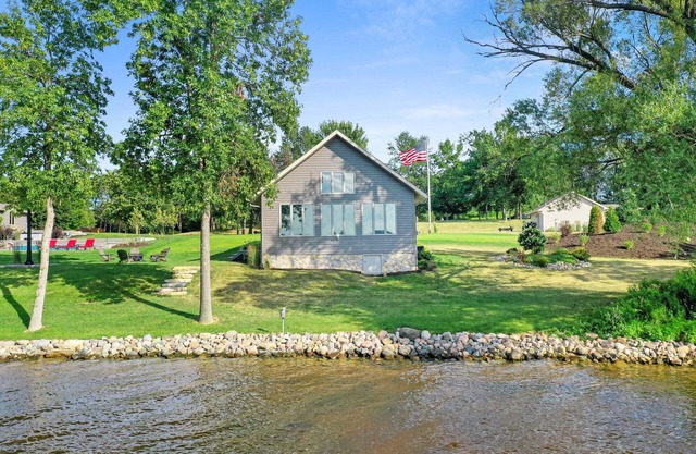 Cabin Getaway on Lake Noquebay