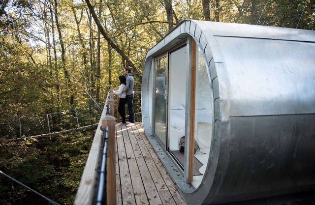 Cabin Le Module – Suspended cabin at 12m, thrilling experience and stunning forest view