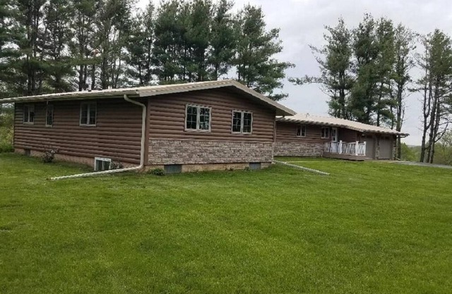 Cabin on private lake with beach area and dock