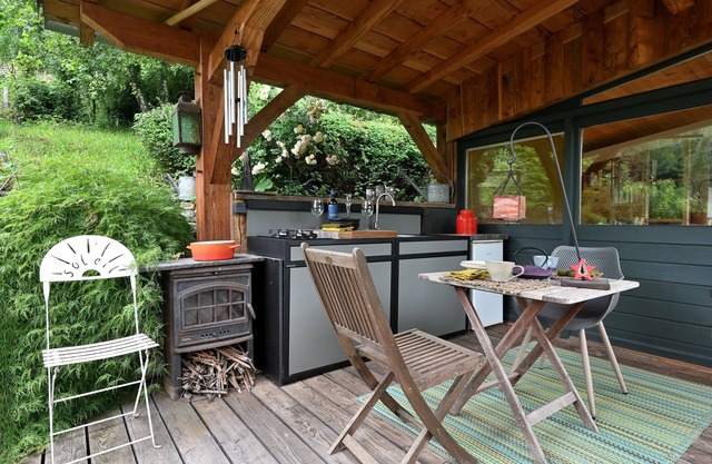Cabin 'Petit Bouddha' with Mountain View, Private Pool and Private Terrace