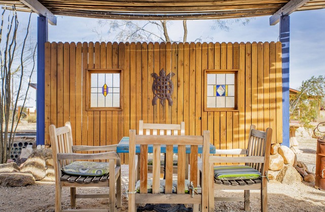 🌵Cabin Under the Stars - Hot Tub, BBQ and Firepit🌵