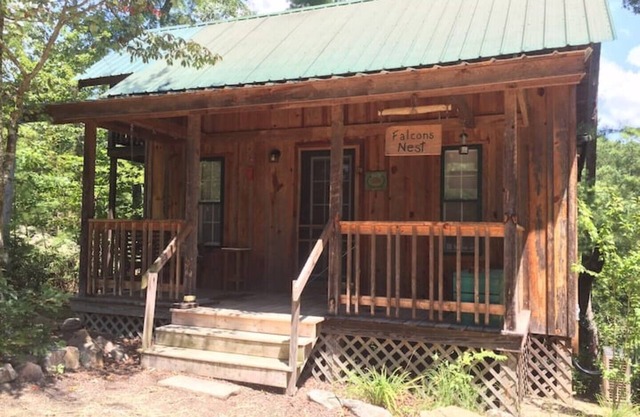 Cabins at Brush Creek Mtn - Falcons Nest