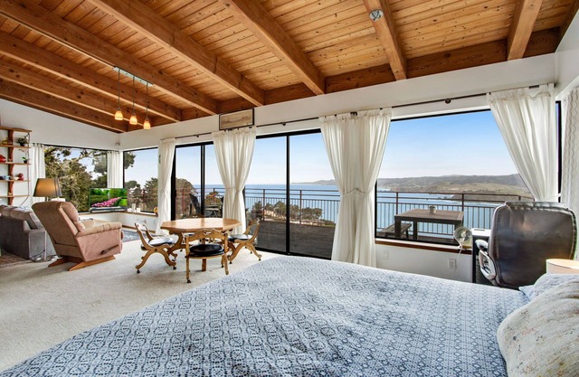 Cabo San Pedro - S.F. Ocean Views - Penthouse