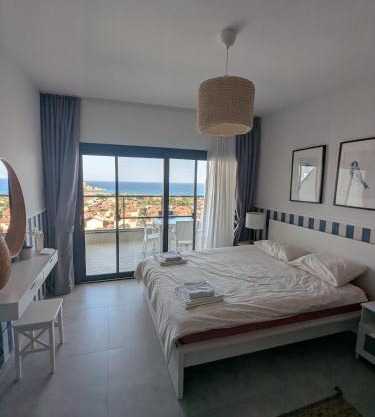 Caesar Blue Studio Sea View Apartment