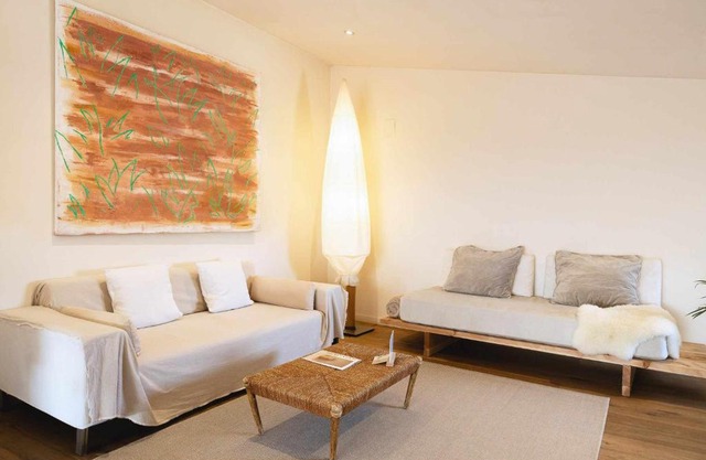 Cal Ouaire House lohodihomes