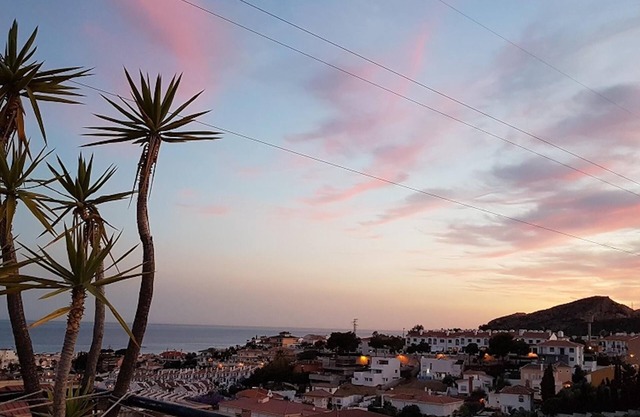 Cala del Moral Terrace Solarium, Parking & Pool