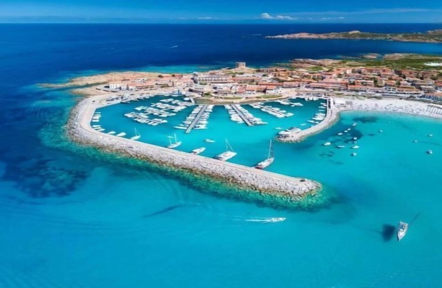 Cala Rossa 2208 by Interhome