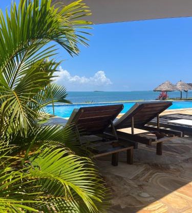 Calamari Beach Resort