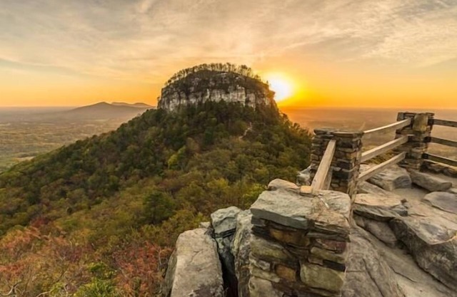 Calming Yadkin Valley Escape