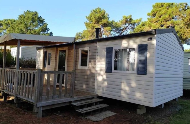 Camping 3 étoiles - Piscine - eehgge