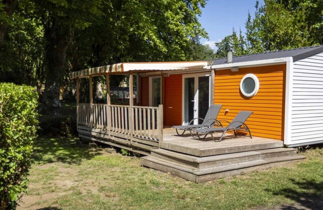 Camping 3 étoiles - Piscine - efaaff