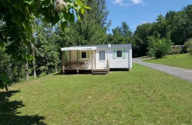 Camping 3 étoiles - Piscine - eehcde