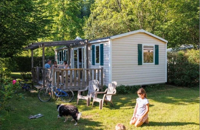 Camping 4 étoiles - Piscine - ccbadea