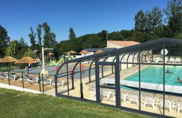 Camping 4 étoiles - Piscine - eehi00