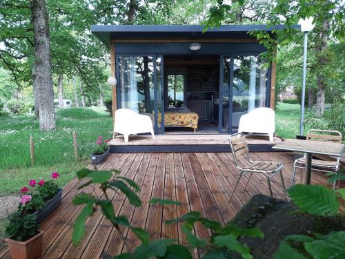 Camping Etang Du Camp