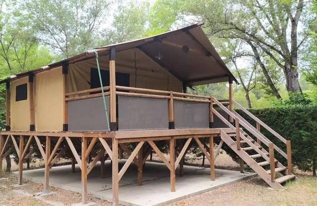 Camping Flower La Rivière * - Lodge on Stilts Comfort + 3 rooms 4/5 people Without Sanitary