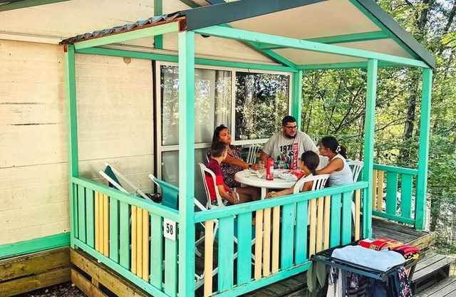 Camping de la Colombière * - Chalet MOOREA 33.15 m2 - 2 bedrooms 5 people