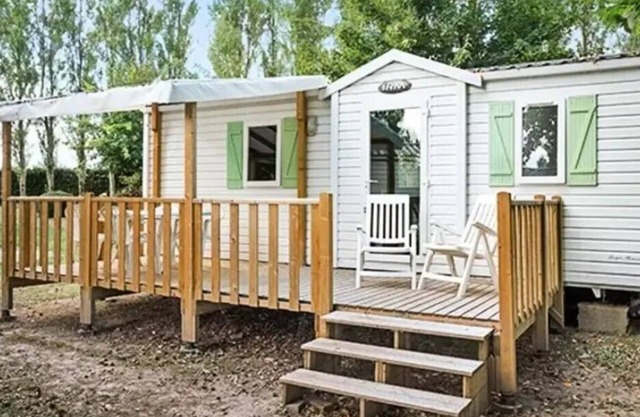 Camping Le Château de Galaure* - 3-room Comfort mobile home for 4/6 people