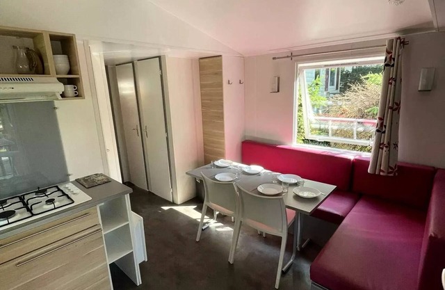 Camping Le Chanet* - Mobil Home Vauban 4 Rooms 6 People