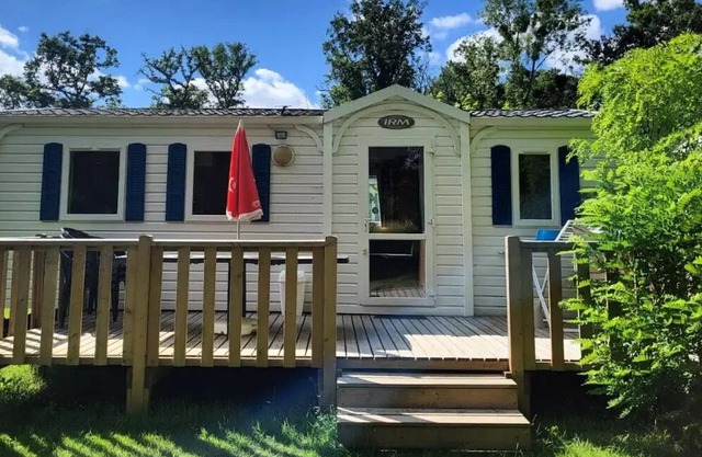 Camping Le Gué* - Mobile home 28 m² - 3 bedrooms for 6/8 people with air conditioning for 8 people