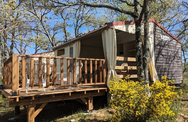 Camping le Roc del Rey* - Mobile home Canvas Tithome 3 rooms 4 people