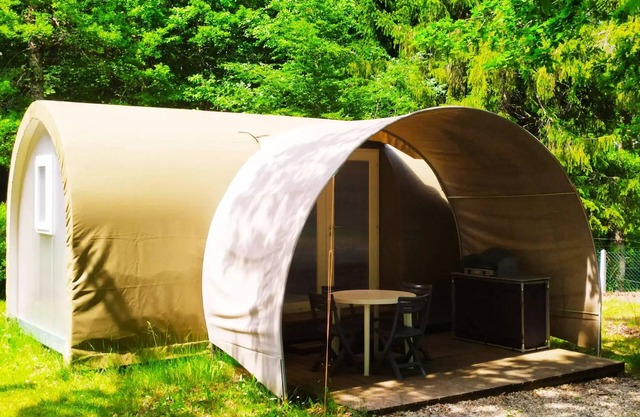 Camping Les Rives du lac Cantalès * - Coco Sweet canvas bungalow (without sanitary facilities) 4 people