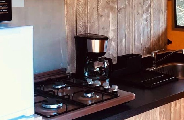Camping Pré Fixe**** - Lodge Safari Woody 3 rooms 4 persons