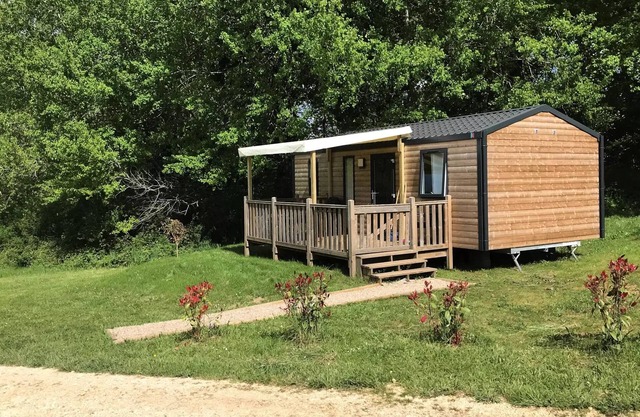 Camping Ushuaïa Villages Le Bois Coquet * - Bermuda mobile home - 2 bedrooms - TV - 27m² 6 people