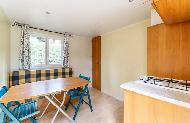Campsite Le Champ Long* - Mobile home without sanitary facilities for 6 people