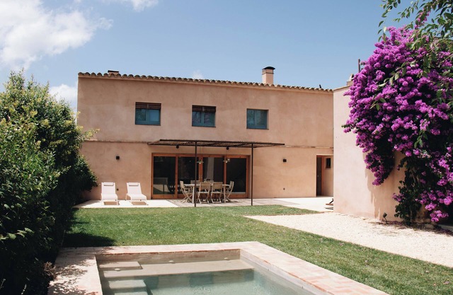 Can Camades - 4-bedroom, 4 bathroom house with garden and pool in L'Empordà