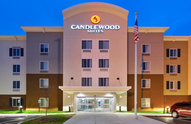 Candlewood Suites Louisville - NE Downtown Area by IHG