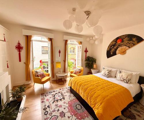 Candy Cafe Apartment