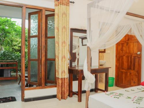 Canggu Surf Hotel