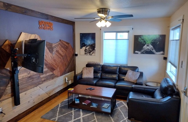 Cannabis Friendly House Minutes From Downtown Denver & Red Rocks