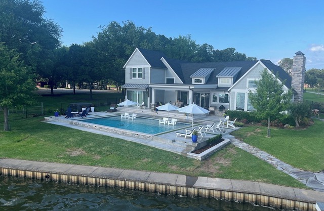 Cape Cod home with pool/spa and pickle ball court