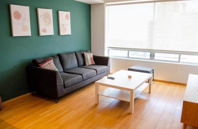 Capitalia - Large Condo with Amenities